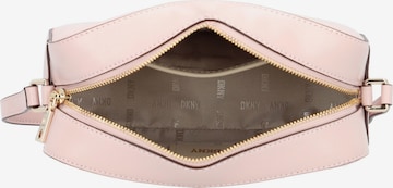 DKNY Umhängetasche 'Bryant' in Pink