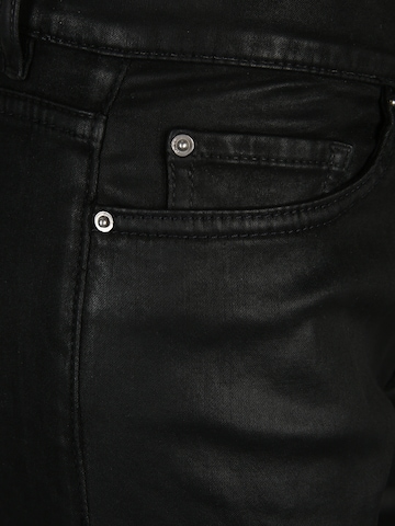 BOSS Orange Slimfit Jeans in Schwarz