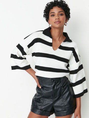 Trendyol - Jersey en negro: frente