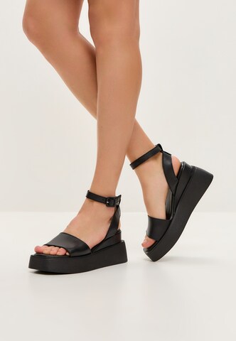 CESARE GASPARI Sandals in Black