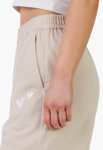 Regular Pantalon 'Kim Cordashian' Kleinigkeit en beige