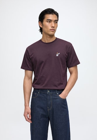 Iriedaily T-shirt 'Flaglighter' i lila: framsida