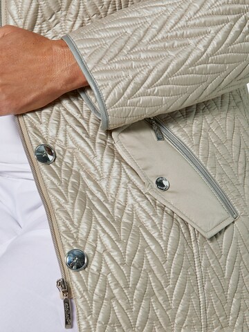 Goldner Between-Season Jacket in Beige