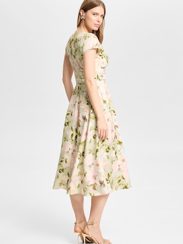 Robe SWING en vert