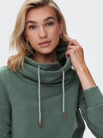 ONLY Sweatshirt 'Bette' in Green