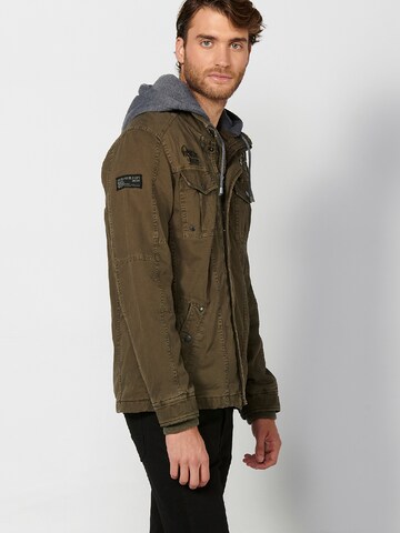 KOROSHI Between-Season Jacket in Green