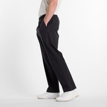 Loosefit Pantalon à pince 'Athletics' new balance en noir