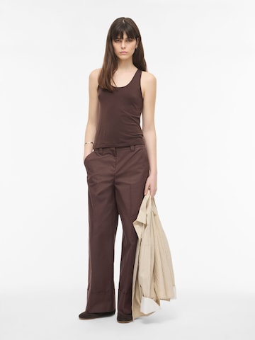 ROUGE EDIT Top in Bruin