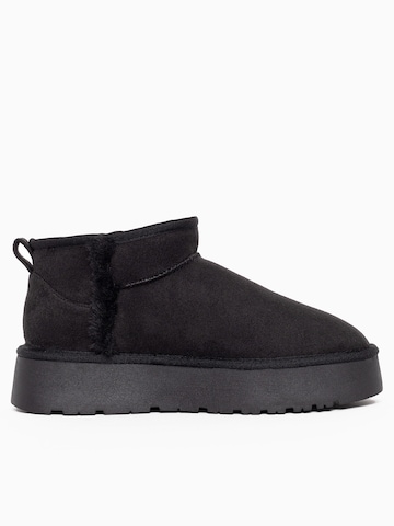 Cizme 'ZIAI' de la Island Boot pe negru