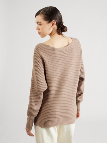 Eight2Nine Sweater in Brown