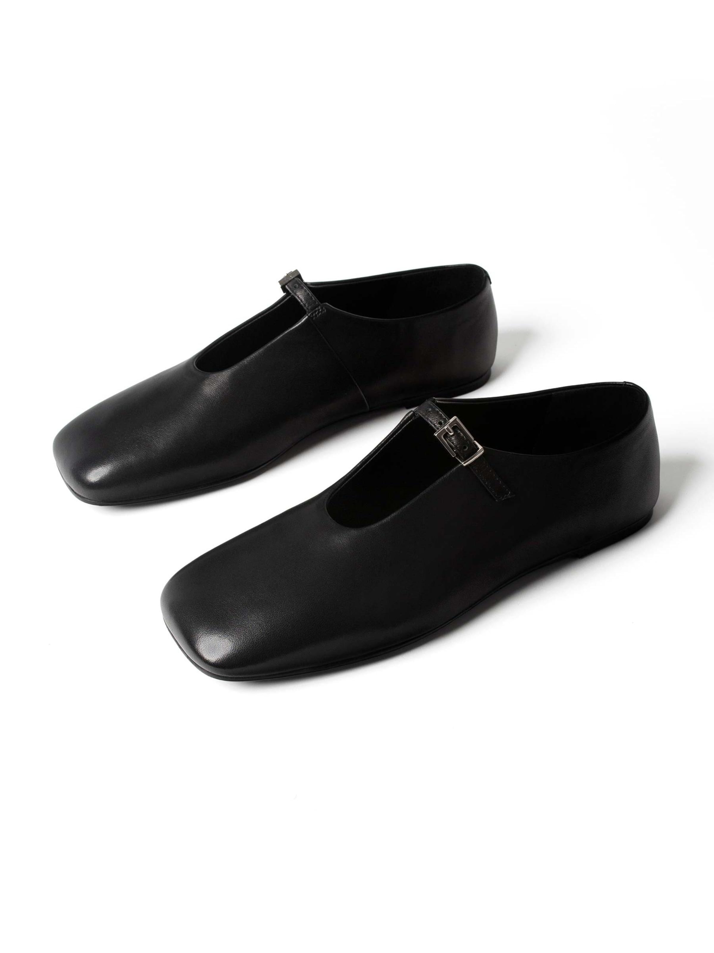L37 HANDMADE SHOES Slip-ons 'MIDNIGHT CAROUSEL' in Black