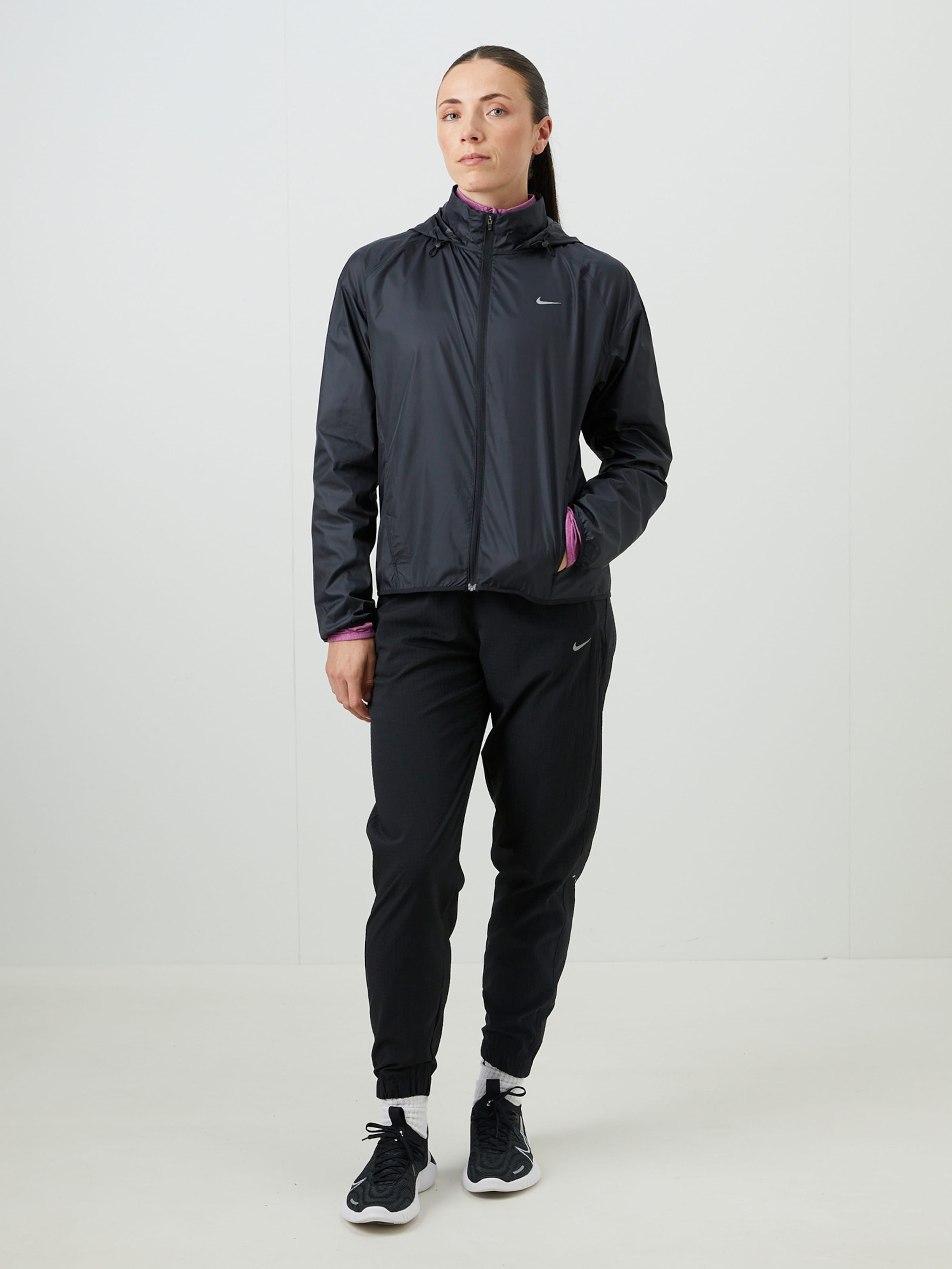 nike athletic jacket womens