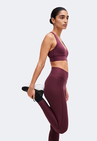 PUMA Skinny Sportnadrágok 'CLOUDSPUN' - piros