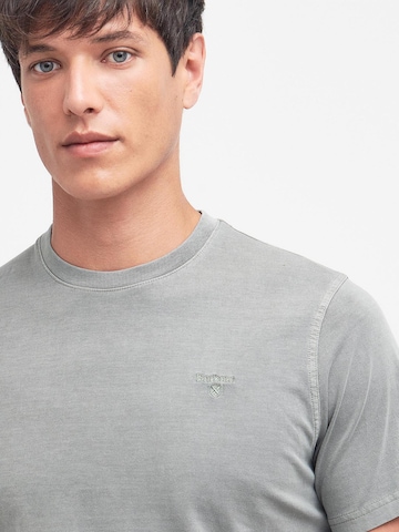 Barbour T-Shirt in Grau