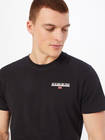 NAPAPIJRI T-Shirt in Schwarz