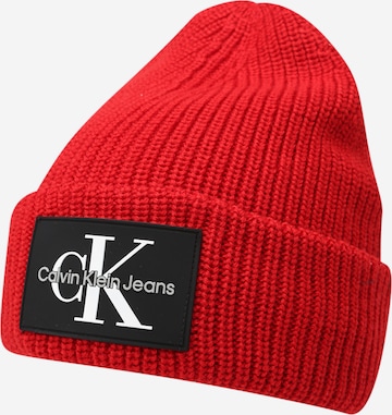 Calvin Klein Jeans Beanie in Red: front