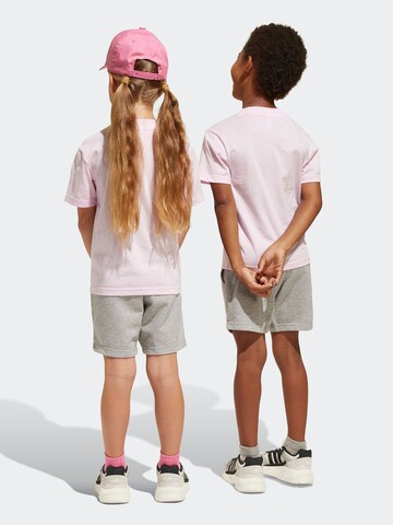 ADIDAS SPORTSWEAR Strój treningowy w kolorze różowy