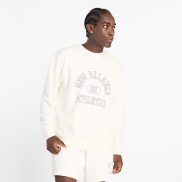 Sweat-shirt new balance en blanc : devant