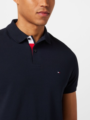 TOMMY HILFIGER Tričko – modrá