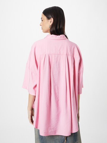 SISTERS POINT - Blusa 'ELLA' em rosa