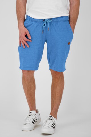 Alife and Kickin Regular Shorts in Blau: predná strana