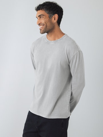 Honest Basics Shirt in Grijs