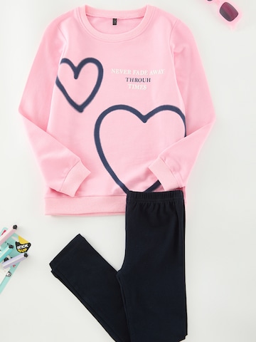 Trendyol Sweatsuit in Pink: front