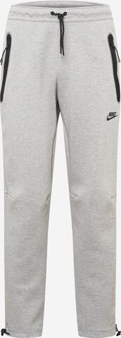 Nike Sportswear Regular Trousers in Grey: front