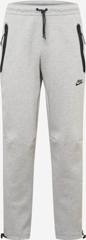 Nike Sportswear Hose in Grau: predná strana