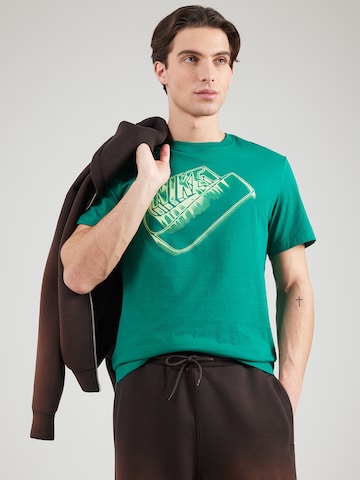 T-Shirt 'FUTURA' Nike Sportswear en vert : devant
