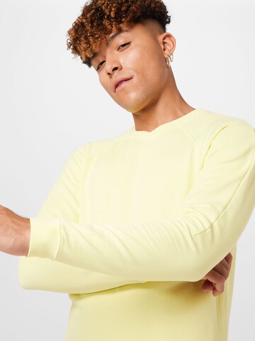 Folk Sweatshirt 'Rivet' in Yellow: front