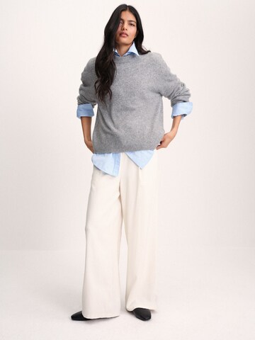 The Set Pullover in Grau