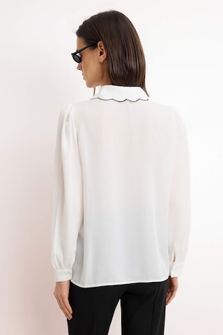 Chemisier Trendyol en blanc
