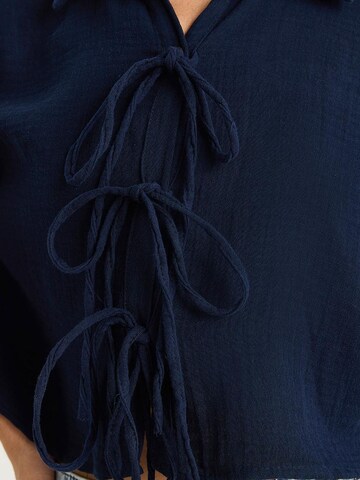 Bianco Lucci Blouse in Blue