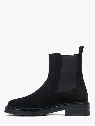 Estro Chelsea boots '09-3557' in Zwart