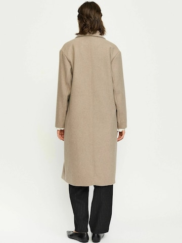 Soft Rebels Tussenmantel ' Wicki ' in Bruin