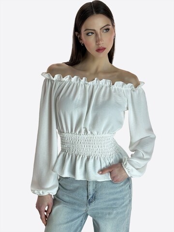 Elara Bluse in Weiß: Vorderseite