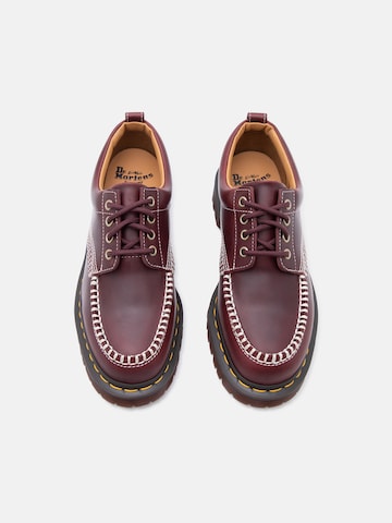 Dr. Martens Δετό παπούτσι 'Lowell 4 Eye' σε κόκκινο