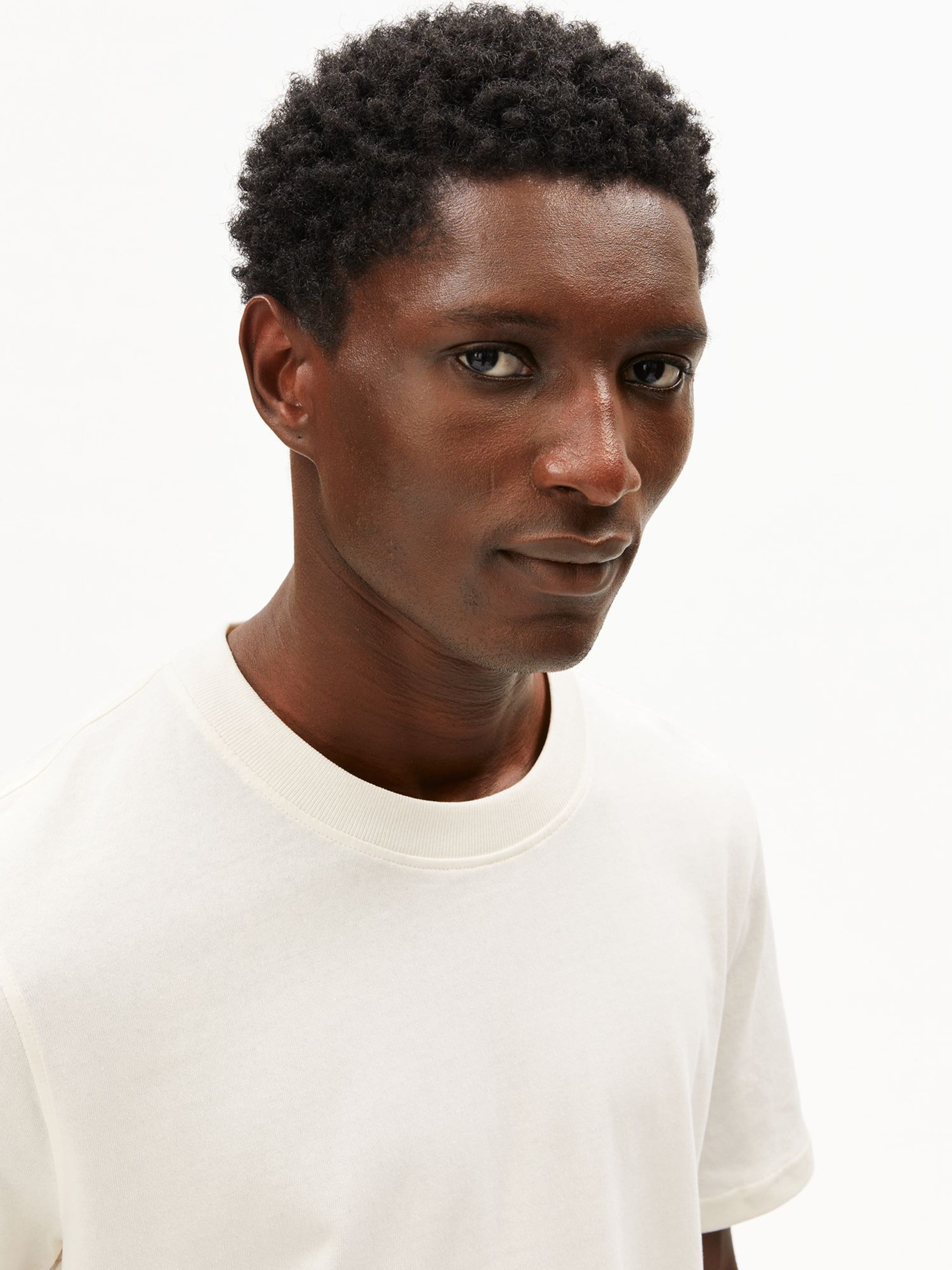 ARMEDANGELS T-Shirt in Beige: Vorderseite