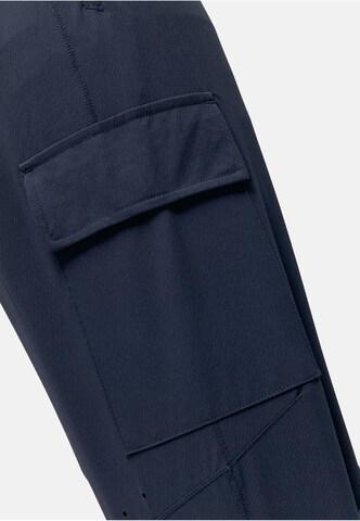 Born Living Yoga Tapered Weatherproof pants 'Minho' in Black