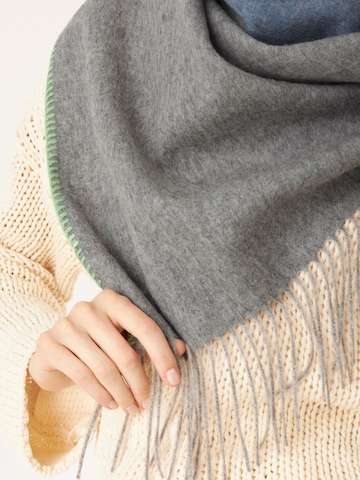 CODELLO Shawl in Grey