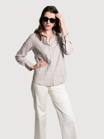Camicia da donna 'Paula' di WEARABLE STORIES in beige