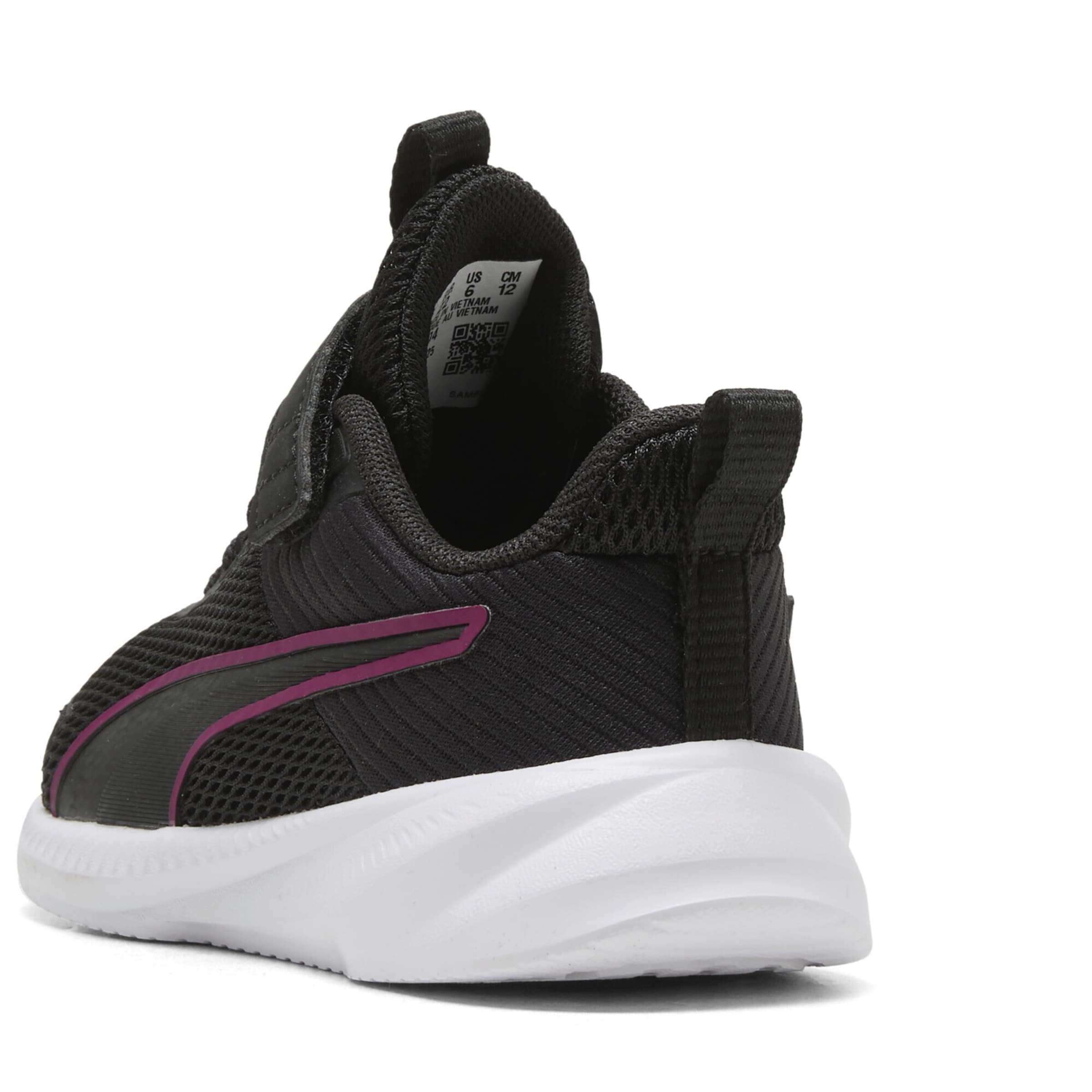 PUMA Laufschuh 'Flyer 4' in Schwarz