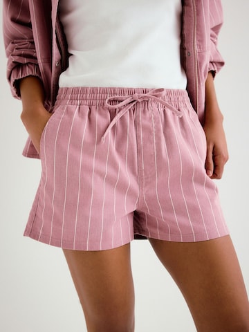 Next regular Bukser i pink: forside