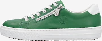 Sneaker bassa di Rieker in verde