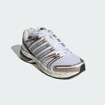 ADIDAS ORIGINALS Madalad ketsid 'Adistar Control 5', värv valge