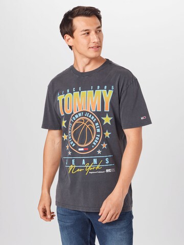 Tommy Jeans - Camisa em cinzento: frente