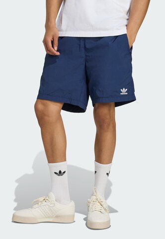 Pantalon ADIDAS ORIGINALS en bleu : devant
