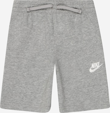 Nike Sportswear Regular Housut värissä harmaa: edessä
