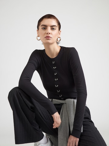 Tricou 'Louise' de la WEEKDAY pe negru: față